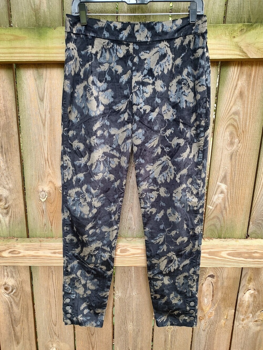 🏵️ Peruvian Connection Black Gold Dark Moody Floral Slim Pants Button Ankle Sz